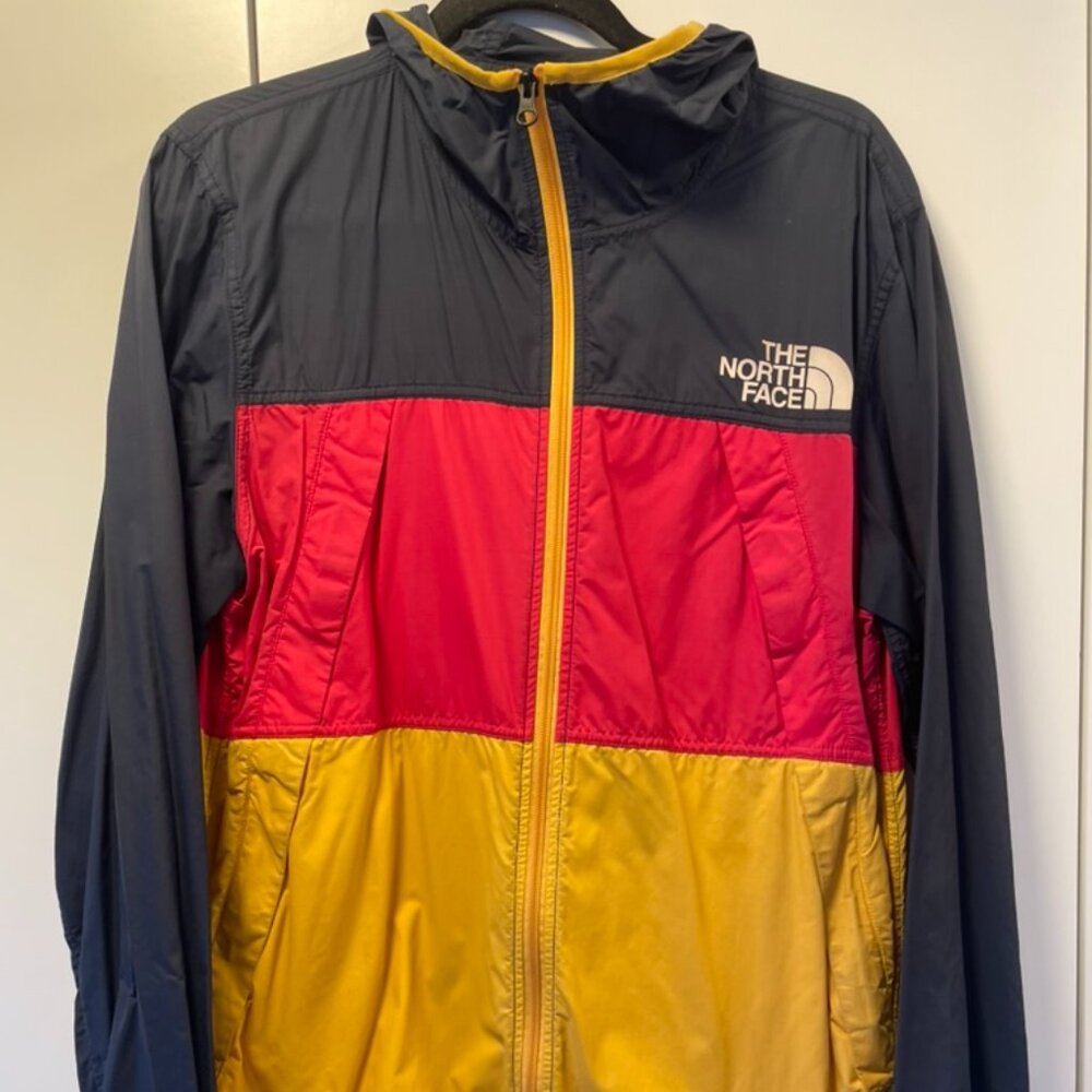 Colorblock Small North Face Windbreaker